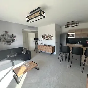  Appartement Superbe Neuf Aucalme